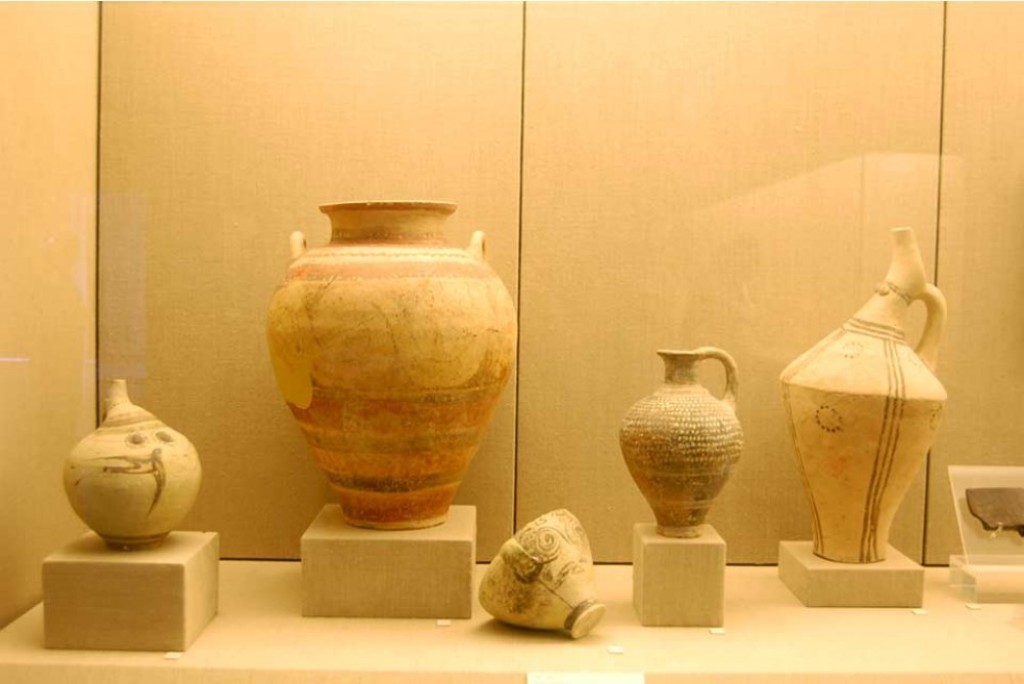 Embark on a cultural journey in Santorini